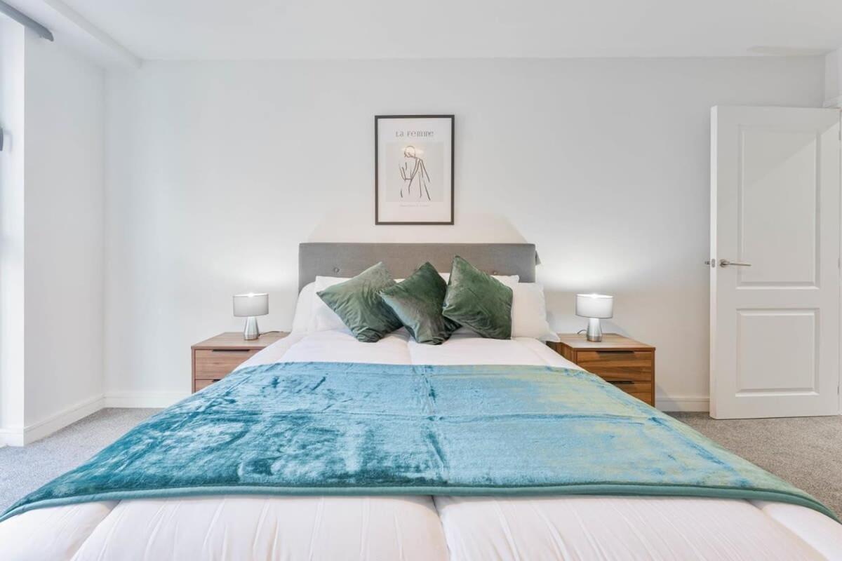 Central Birmingham 1 Bedroom Apartment Bagian luar foto