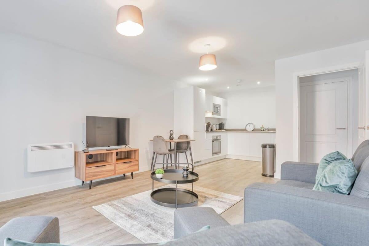 Central Birmingham 1 Bedroom Apartment Bagian luar foto