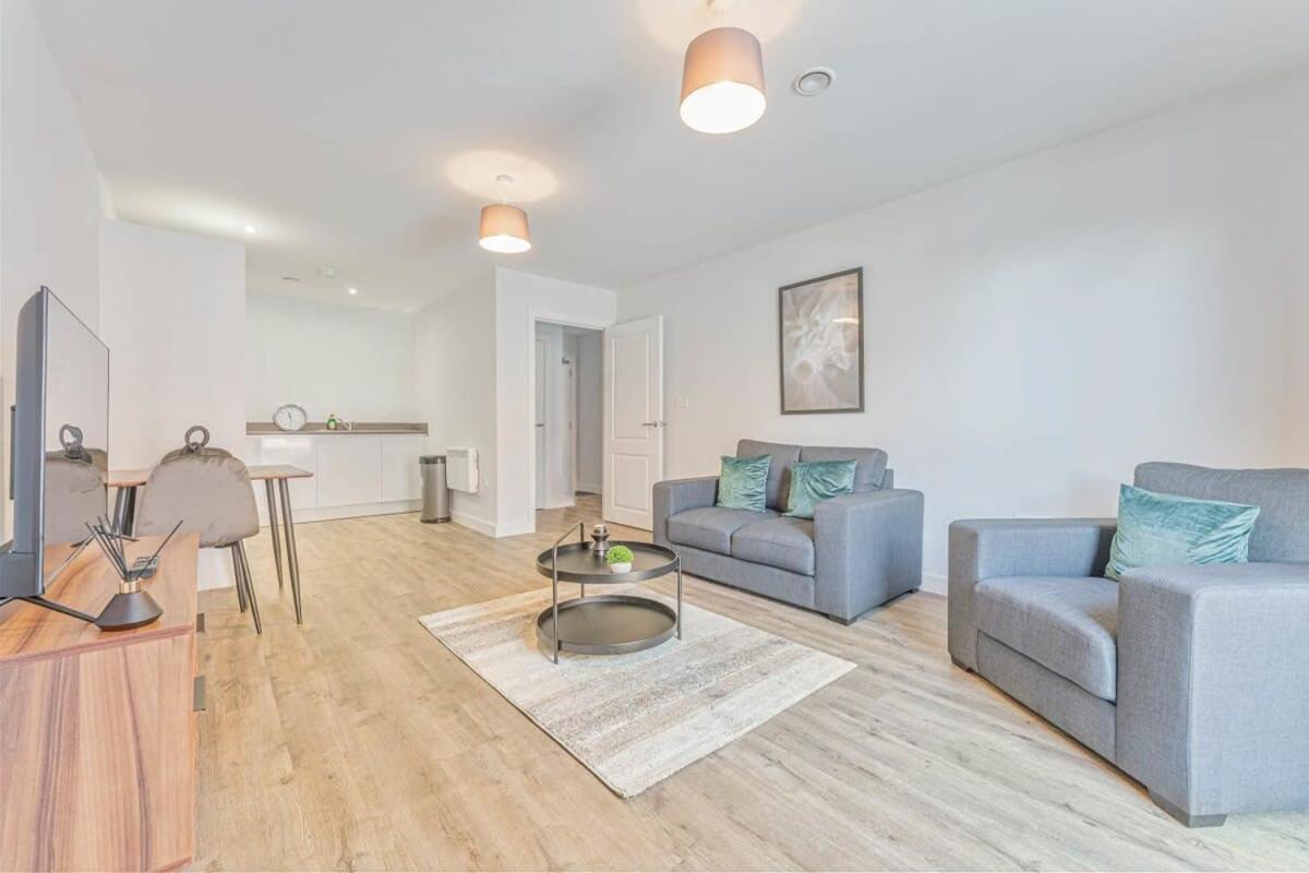 Central Birmingham 1 Bedroom Apartment Bagian luar foto