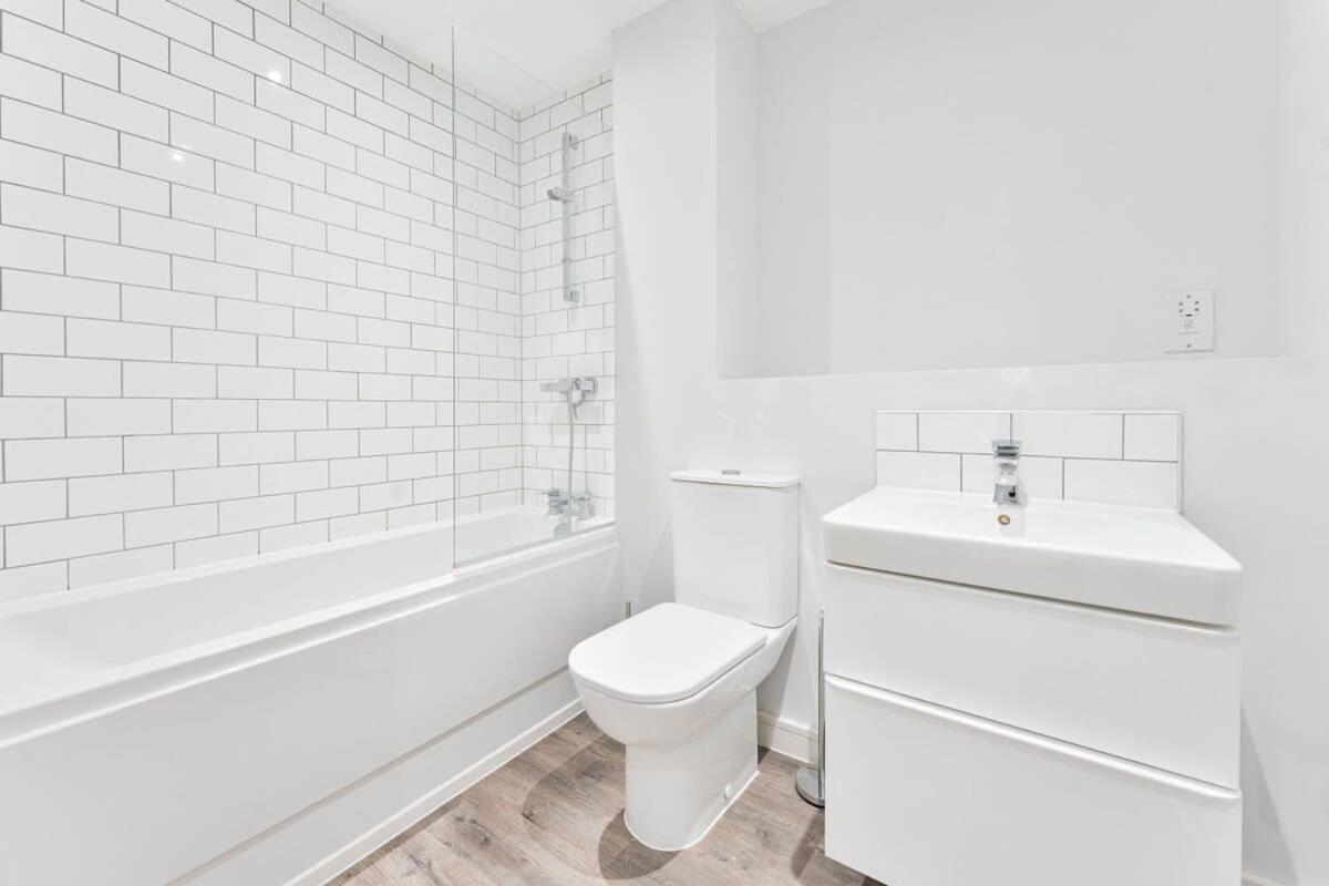 Central Birmingham 1 Bedroom Apartment Bagian luar foto